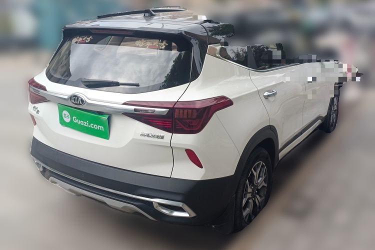 Used Kia KX3 2020 1.5L CVT Trend Edition Rear Right 45 Deg