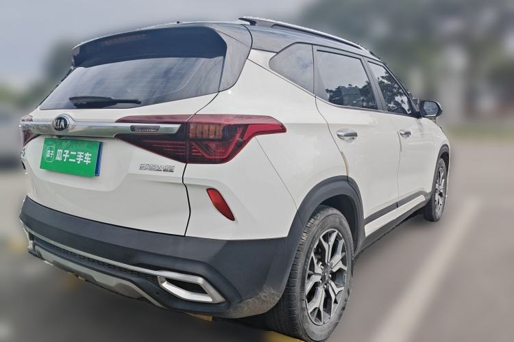 Used Kia KX3 2020 1.5L CVT Trend Edition Rear Right 45 Deg