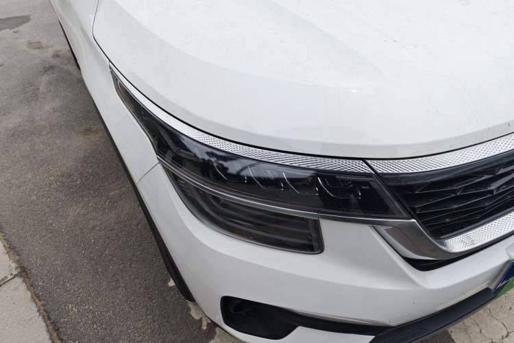 Used Kia KX3 2020 1.5L CVT Trend Edition Right Front Headlight