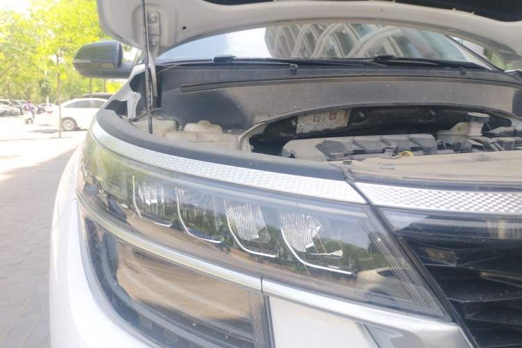 Used Kia KX3 2020 1.5L CVT Trend Edition Right Front Headlight