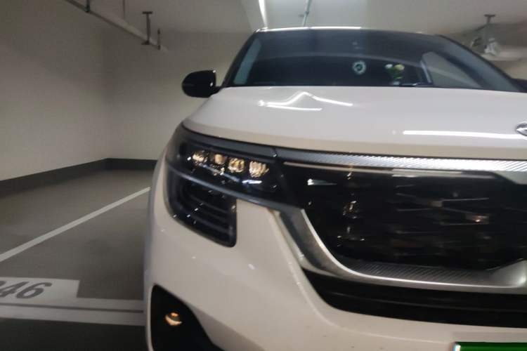 Used Kia KX3 2020 1.5L CVT Trend Edition Right Front Headlight