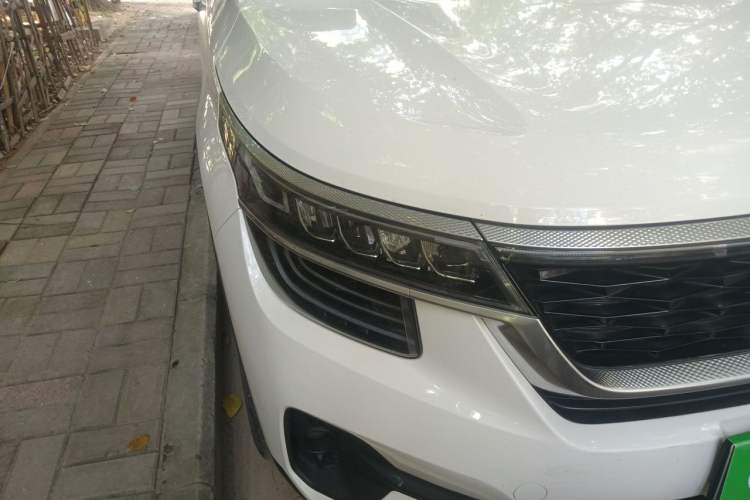 Used Kia KX3 2020 1.5L CVT Trend Edition Right Front Headlight