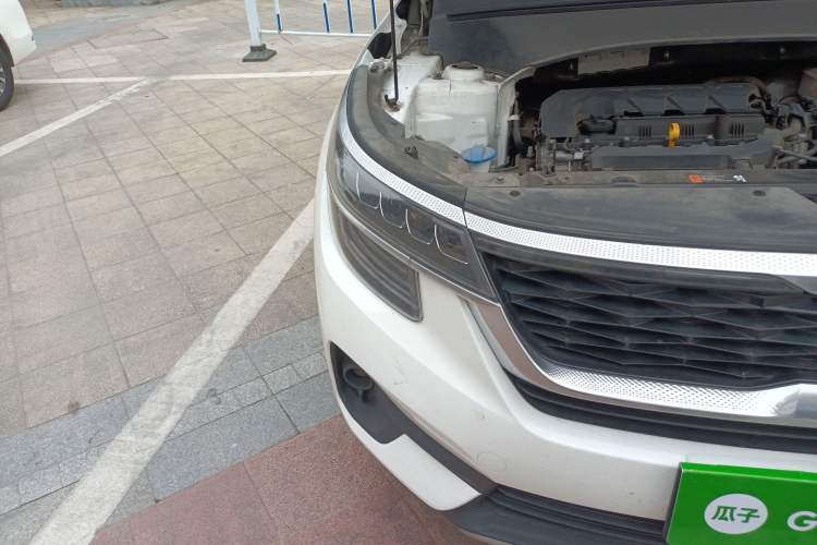 Used Kia KX3 2020 1.5L CVT Trend Edition Right Front Headlight