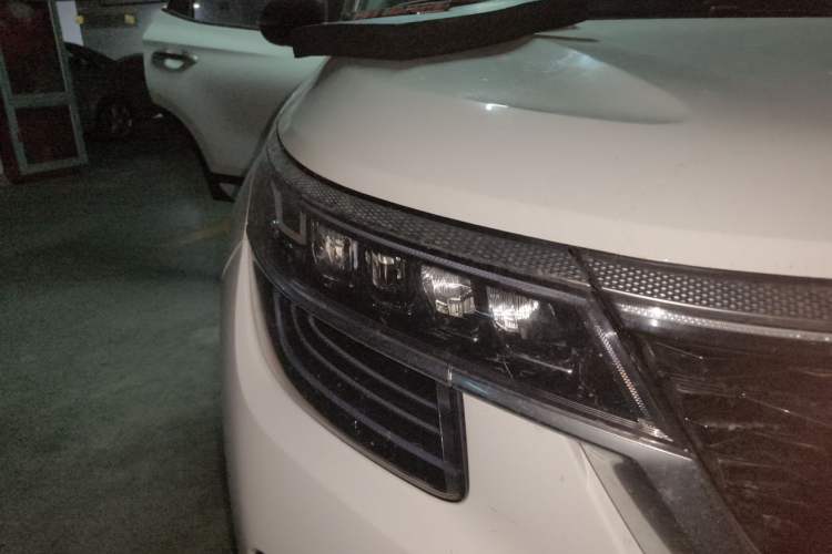 Used Kia KX3 2020 1.5L CVT Trend Edition Right Front Headlight