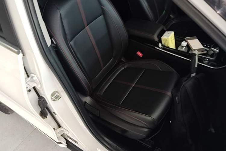 Used Kia KX3 2020 1.5L CVT Smart Edition Right Front Seat