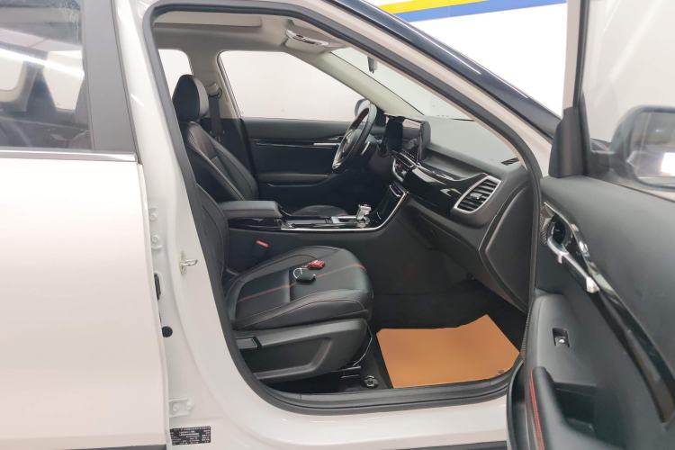 Used Kia KX3 2020 1.5L CVT Trend Edition Right Front Seat