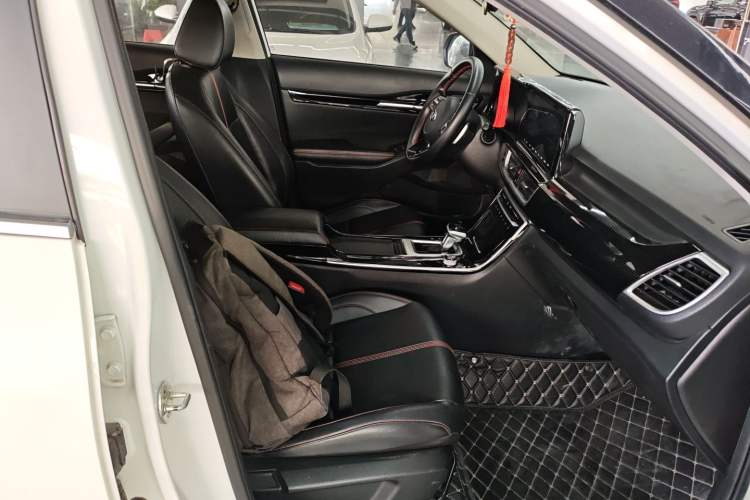 Used Kia KX3 2020 1.5L CVT Trend Edition Right Front Seat
