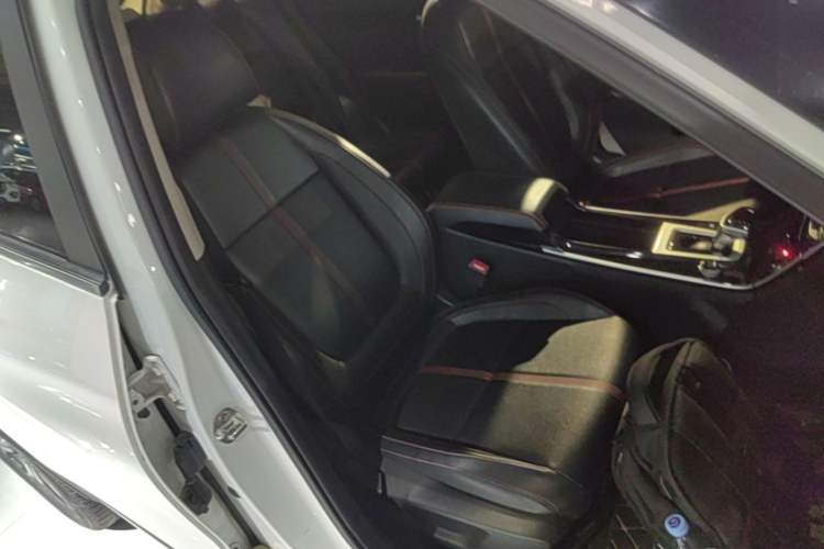 Used Kia KX3 2020 1.5L CVT Trend Edition Right Front Seat