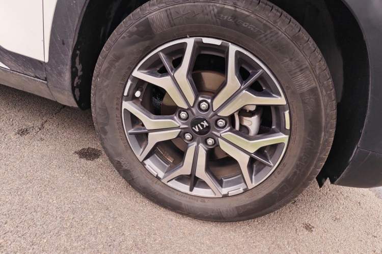 Used Kia KX3 2020 1.5L CVT Trend Edition Right Front Wheel Hub