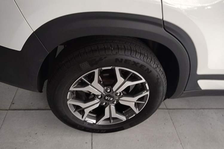Used Kia KX3 2020 1.5L CVT Smart Edition Right Rear Wheel Hub