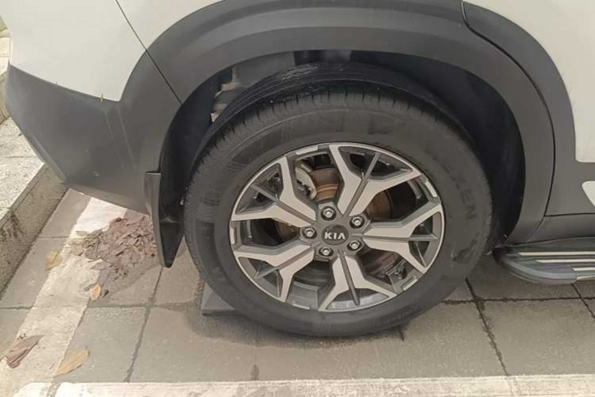 Used Kia KX3 2020 1.5L CVT Trend Edition Right Rear Wheel Hub