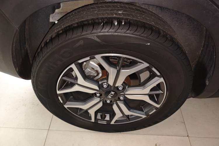 Used Kia KX3 2020 1.5L CVT Trend Edition Right Rear Wheel Hub