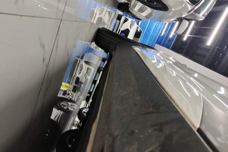 Used Kia KX3 2020 1.5L CVT Trend Edition Right Side Sill