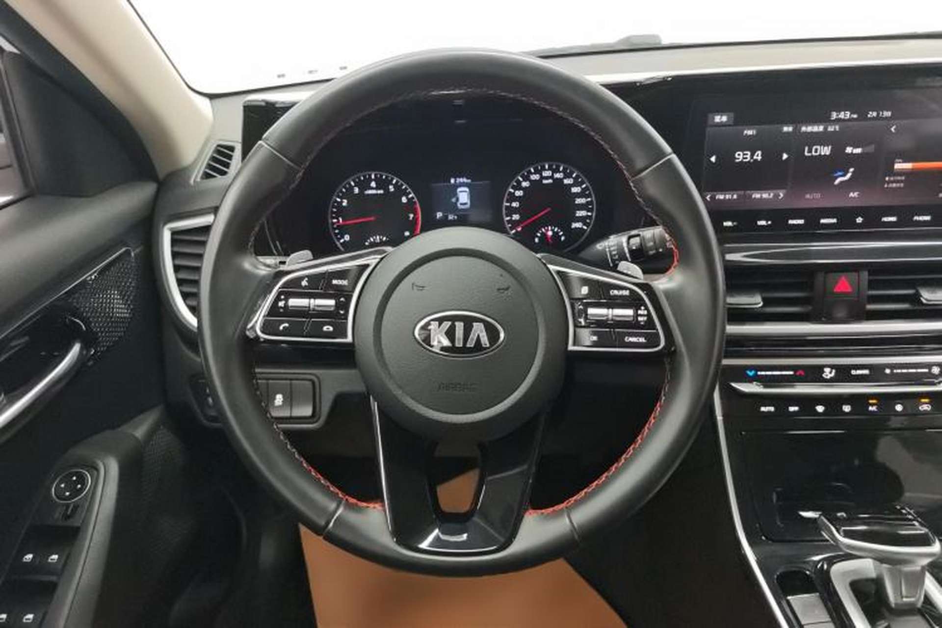 Used Kia KX3 2020 1.5L CVT Trend Edition Steering Wheel
