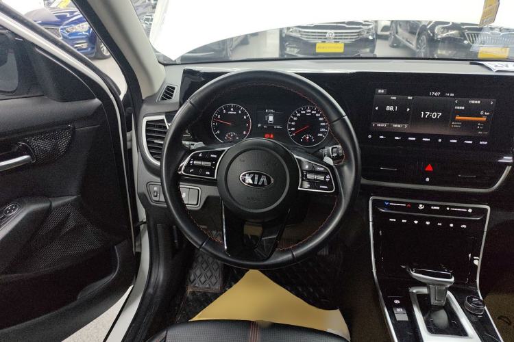 Used Kia KX3 2020 1.5L CVT Trend Edition Steering Wheel