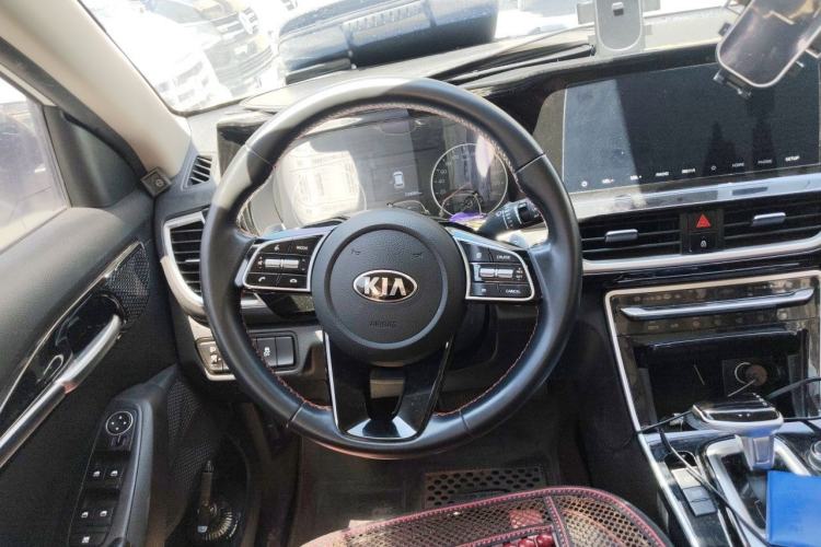 Used Kia KX3 2020 1.5L CVT Trend Edition Steering Wheel
