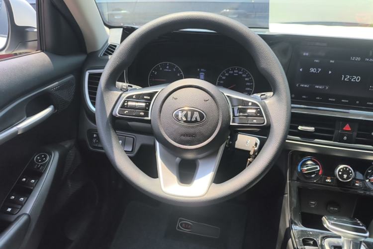Used Kia KX3 2020 1.5L CVT Comfort Edition Steering Wheel