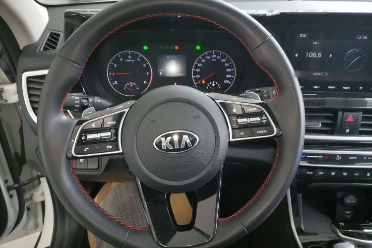 Used Kia KX3 2020 1.5L CVT Trend Edition Steering Wheel