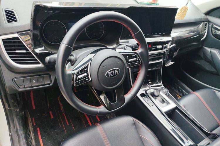 Used Kia KX3 2020 1.5L CVT Trend Edition Steering Wheel