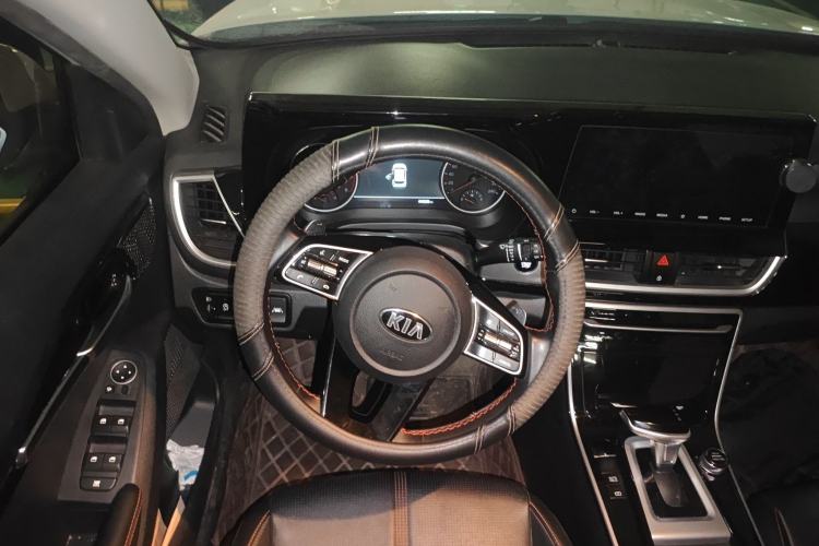 Used Kia KX3 2020 1.5L CVT Smart Edition Steering Wheel