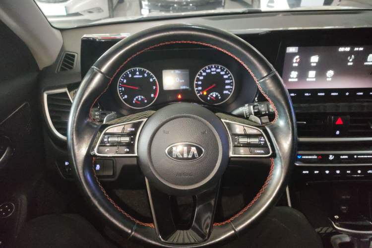 Used Kia KX3 2020 1.5L CVT Trend Edition Steering Wheel
