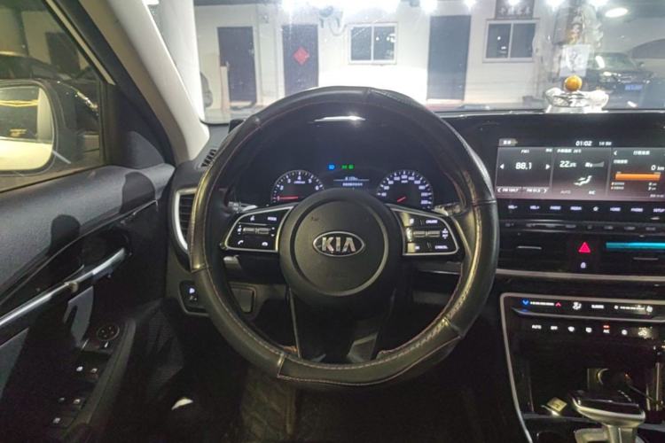 Used Kia KX3 2020 1.5L CVT Trend Edition Steering Wheel