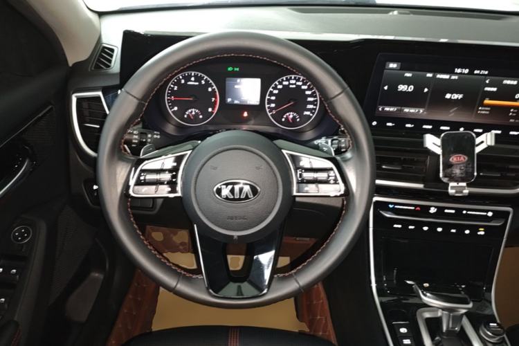 Used Kia KX3 2020 1.5L CVT Trend Edition Steering Wheel