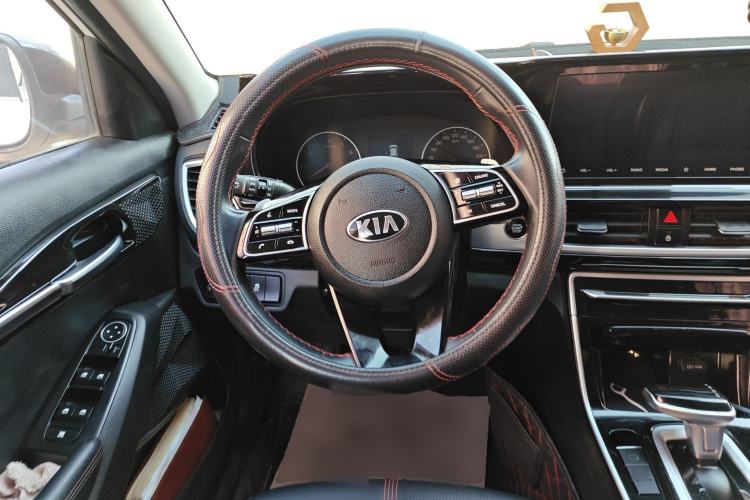 Used Kia KX3 2020 1.5L CVT Trend Edition Steering Wheel