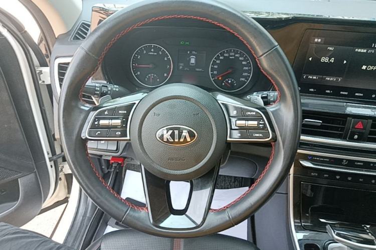 Used Kia KX3 2020 1.5L CVT Trend Edition Steering Wheel