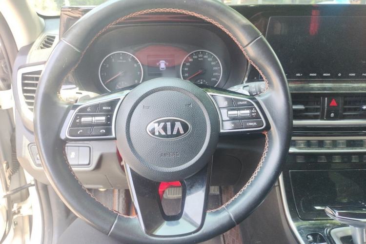 Used Kia KX3 2020 1.5L CVT Trend Edition Steering Wheel
