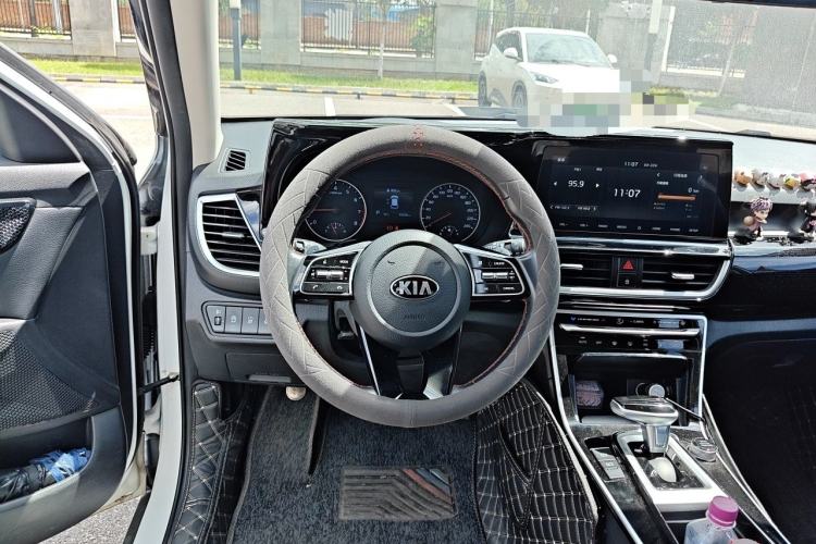 Used Kia KX3 2020 1.5L CVT Trend Edition Steering Wheel