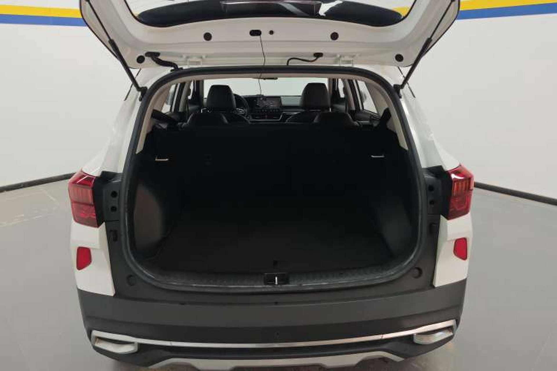 Used Kia KX3 2020 1.5L CVT Trend Edition Trunk