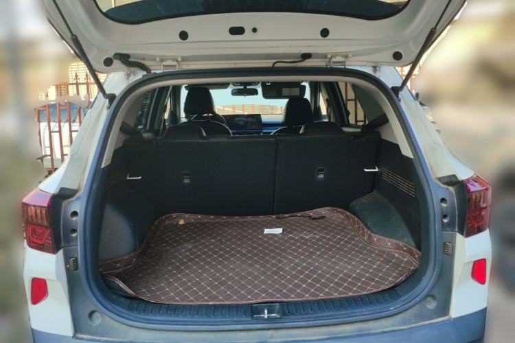 Used Kia KX3 2020 1.5L CVT Trend Edition Trunk