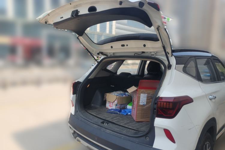Used Kia KX3  Trunk