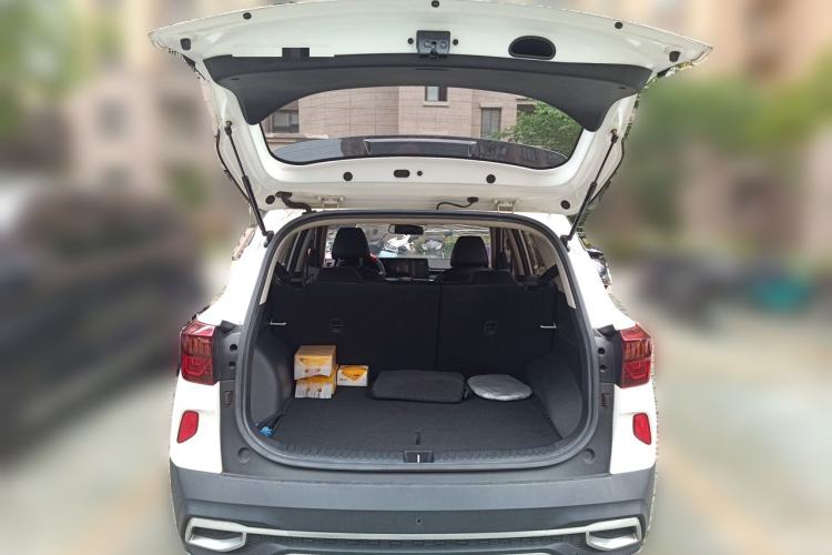 Used Kia KX3 2020 1.5L CVT Trend Edition Trunk
