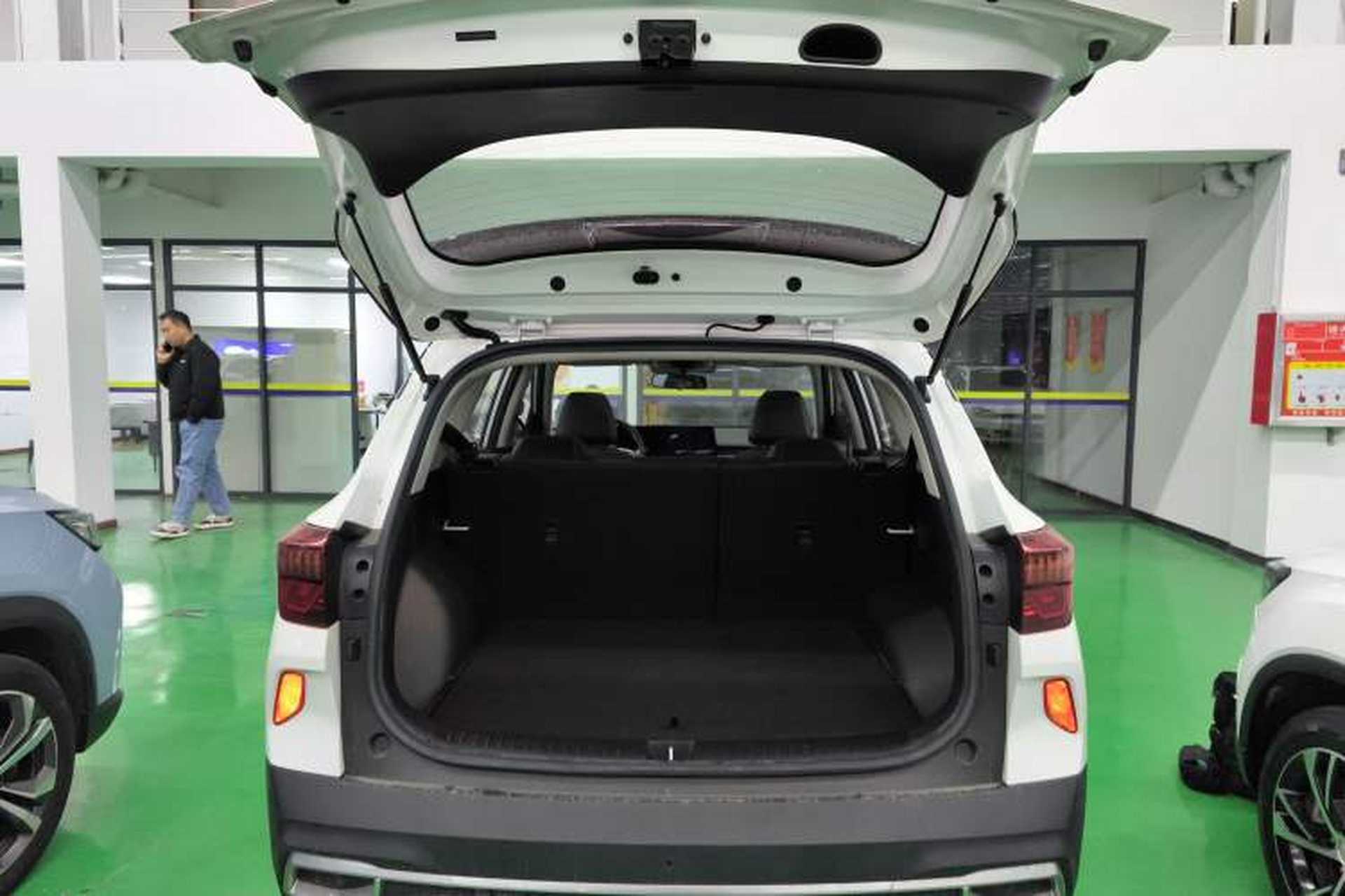 Used Kia KX3 2020 1.5L CVT Trend Edition Trunk