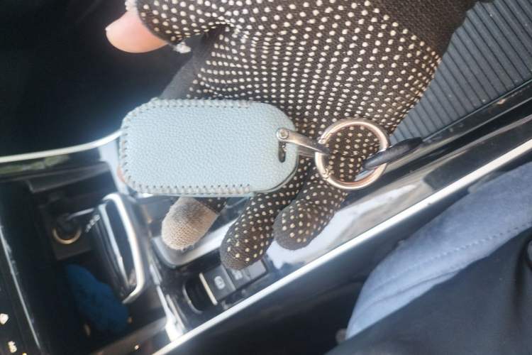 Used Kia KX3 2020 1.5L CVT Trend Edition Vehicle Key