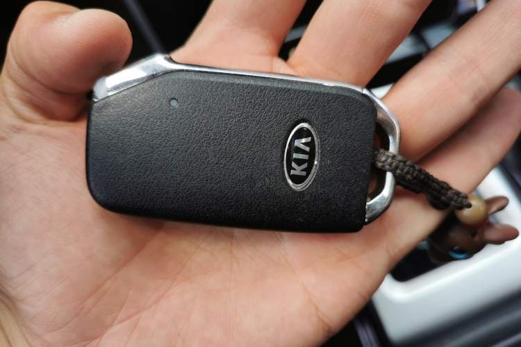 Used Kia KX3 2020 1.5L CVT Trend Edition Vehicle Key