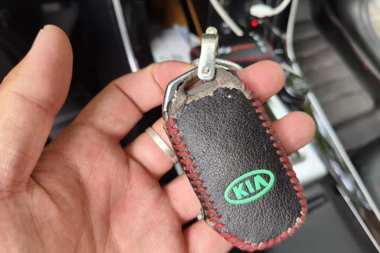 Used Kia KX3 2020 1.5L CVT Trend Edition Vehicle Key