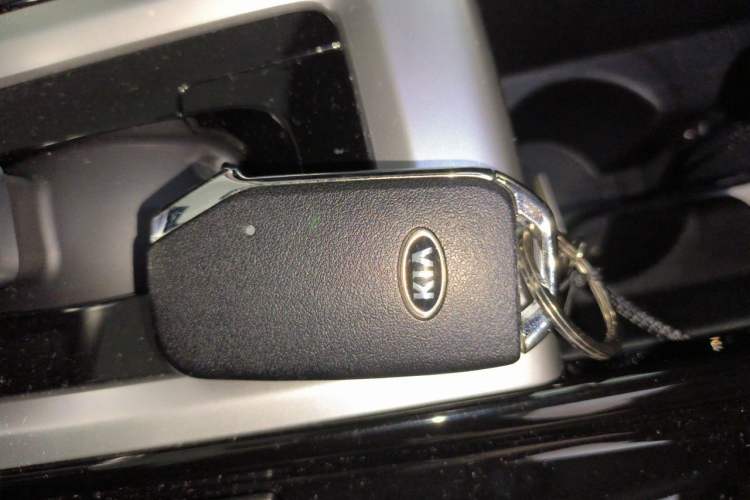 Used Kia KX3 2020 1.5L CVT Trend Edition Vehicle Key
