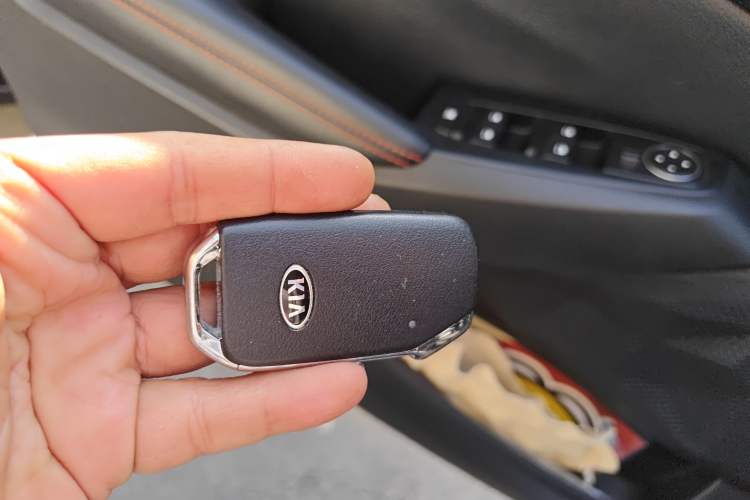 Used Kia KX3 2020 1.5L CVT Trend Edition Vehicle Key