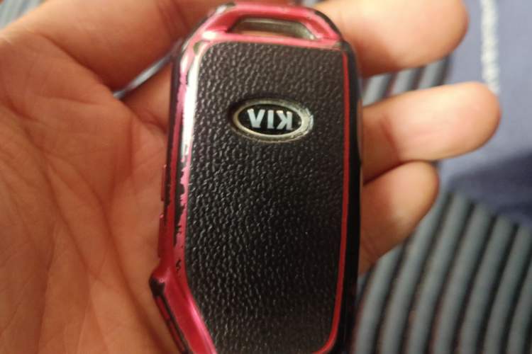 Used Kia KX3 2020 1.5L CVT Trend Edition Vehicle Key