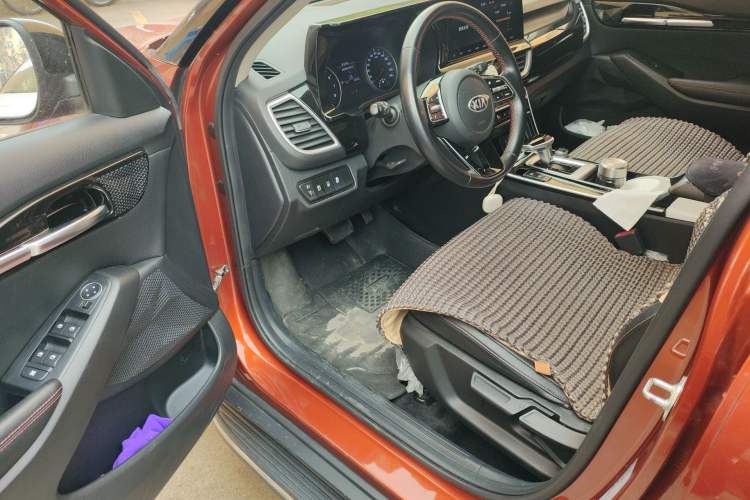 Used Kia KX3 2020 1.5L CVT Trend Edition Driver Seat