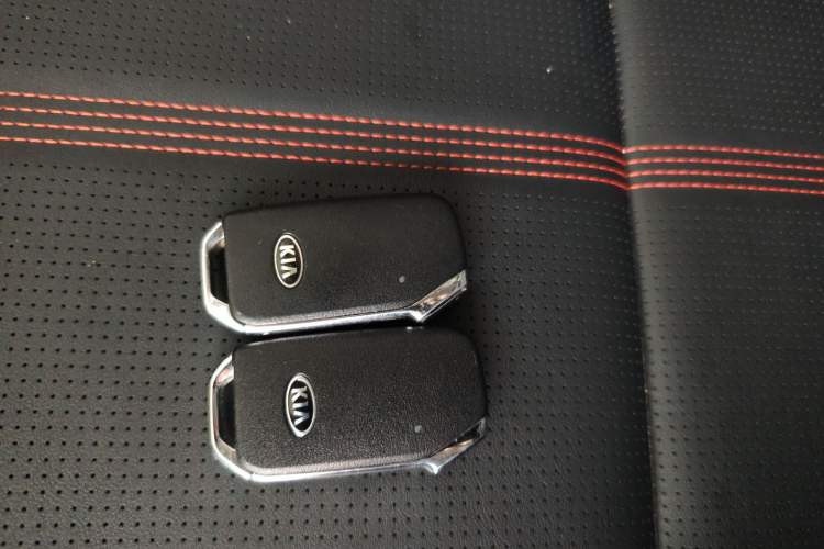 Used Kia KX3 2020 1.5L CVT Trend Edition Interior 1