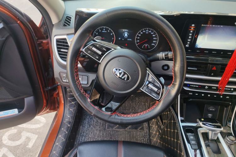 Used Kia KX3 2020 1.5L CVT Trend Edition Steering Wheel