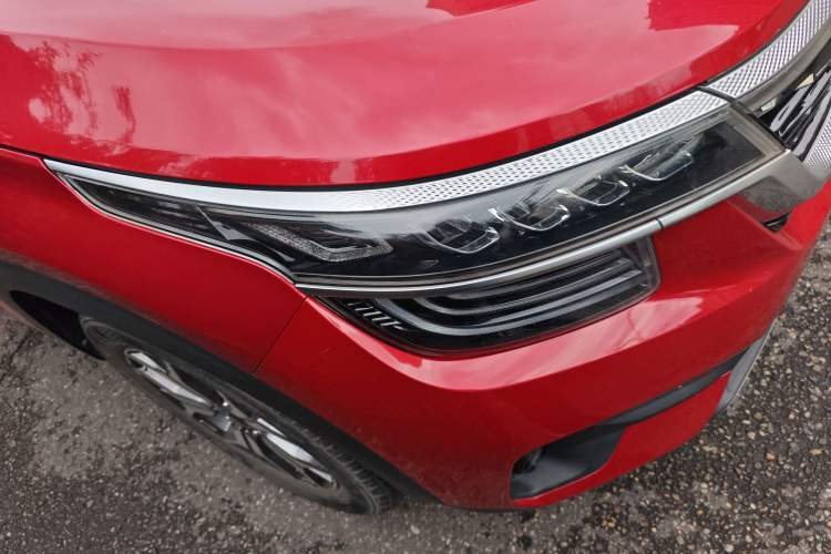 Used Kia KX3 2021 1.5L CVT Trend Edition Right Front Headlight