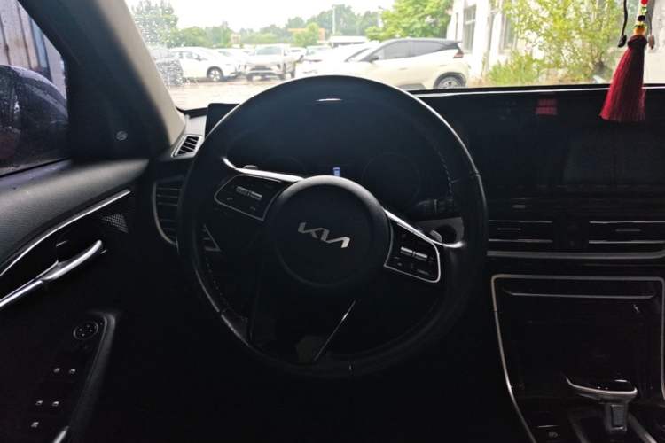 Used Kia KX3 2021 1.5L CVT Trend Edition Steering Wheel