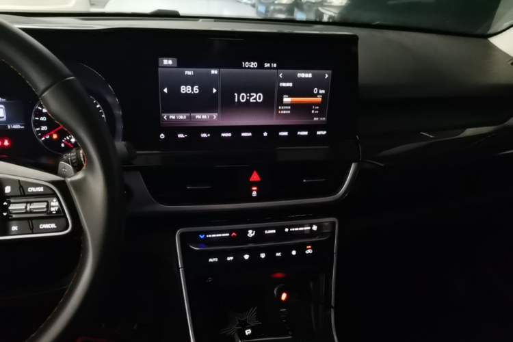 Used Kia KX3 2021 1.5L CVT Trend Edition Audio And AC Panel