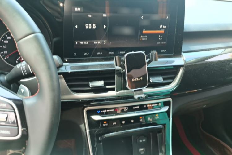 Used Kia KX3 2021 1.5L CVT Trend Edition Audio And AC Panel
