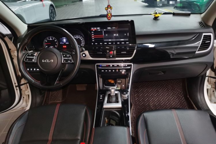Used Kia KX3 2021 1.5L CVT Refreshed Edition Center Console